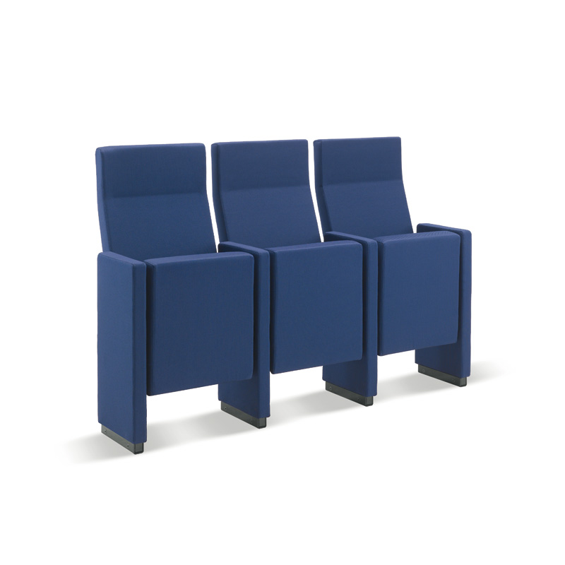 kino stolice s visokim naslonom